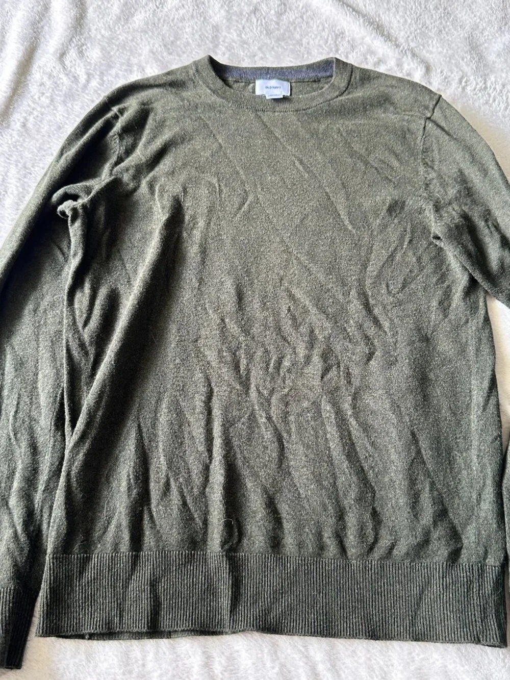 4 Women's Sweater Bundle - Picture 8 of 13